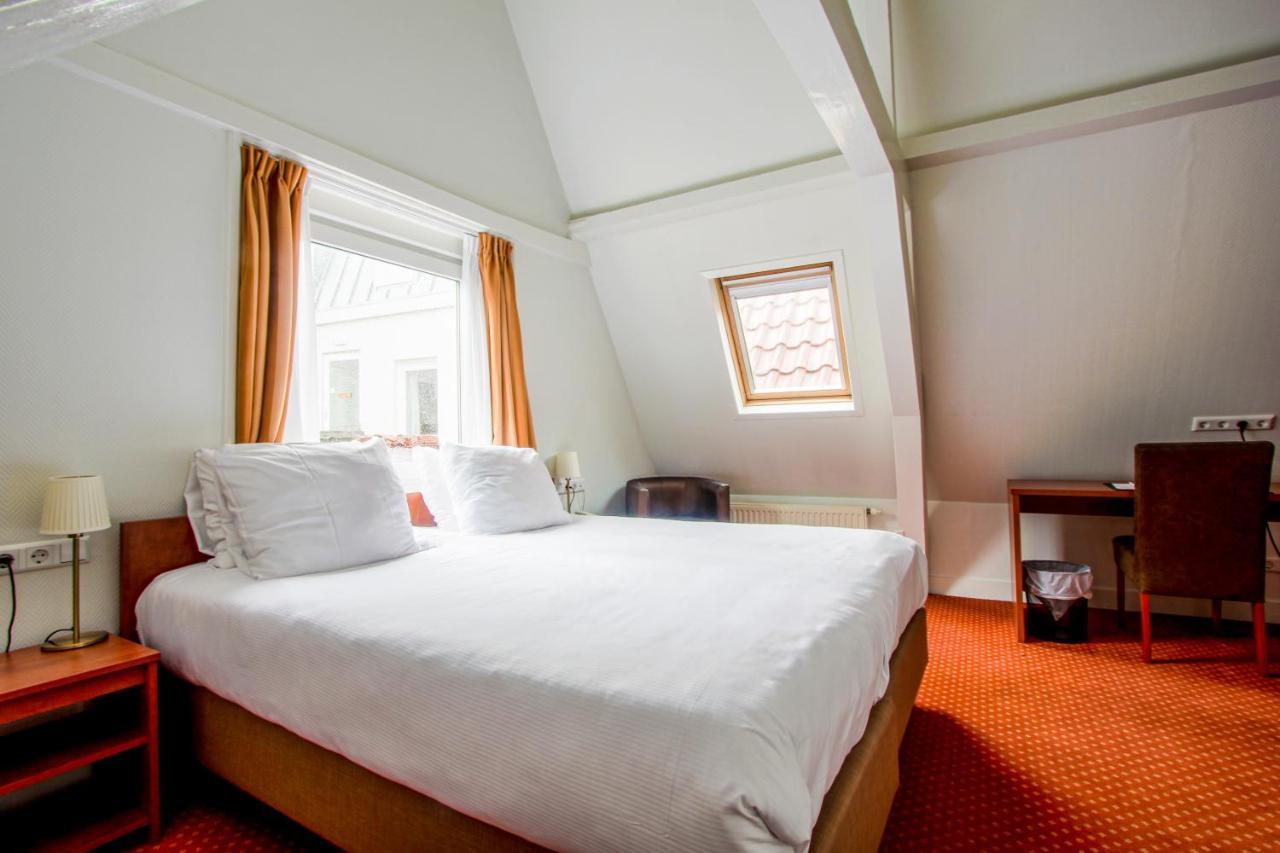 Ambassador City Centre Hotel Haarlem Bagian luar foto