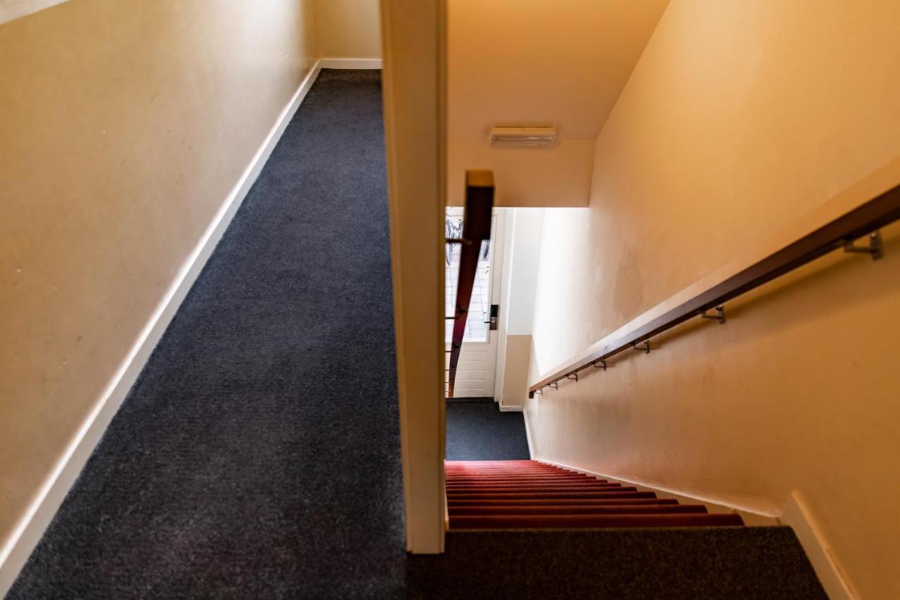 Ambassador City Centre Hotel Haarlem Bagian luar foto