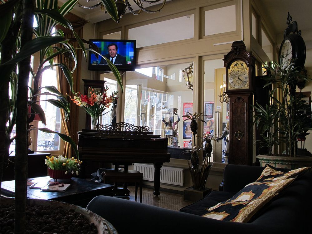 Ambassador City Centre Hotel Haarlem Bagian luar foto
